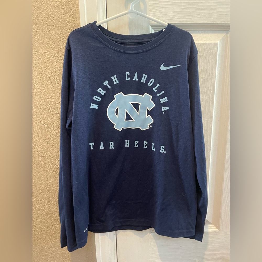 Nike North Carolina Tar Heels Navy Sweatshirt